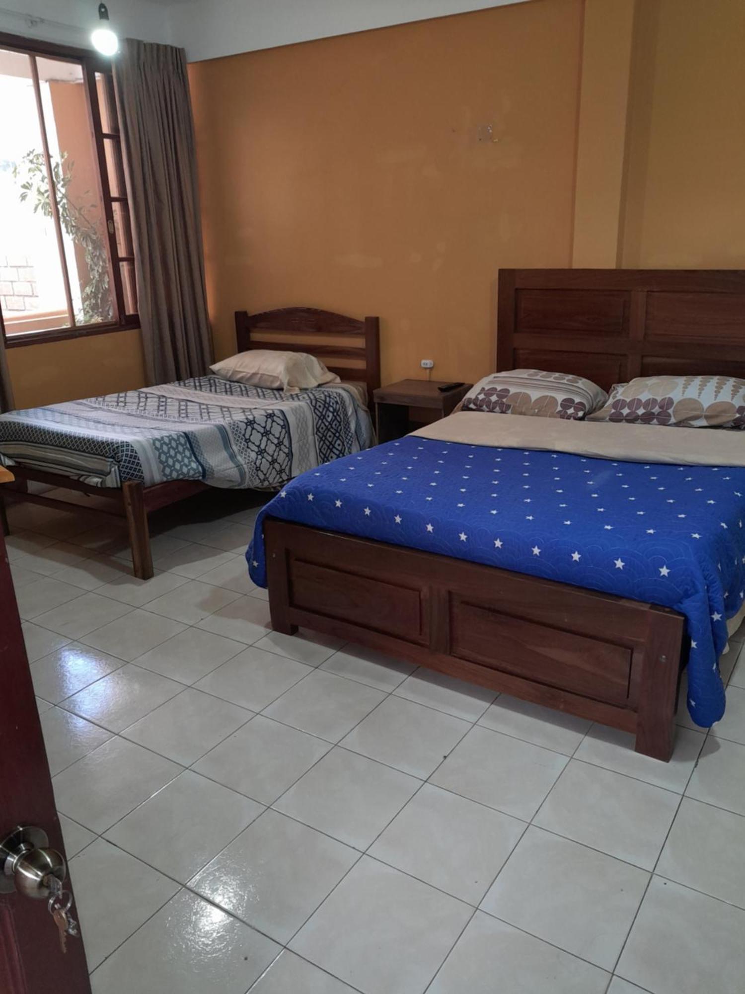 Urbano Hotel Tarija Eksteriør billede